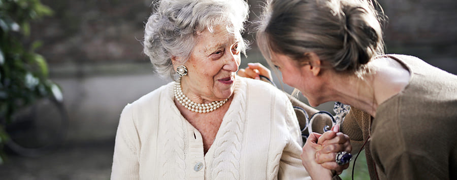 aide a domicile personne âgée click and care